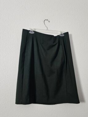 Classic Green  Women's A-Line Skirt Sz 12
